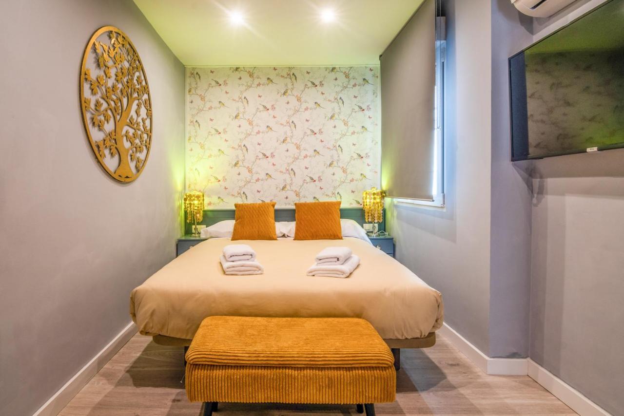 Tuguest Alhacaba Apartment - Free Parking Granada Esterno foto